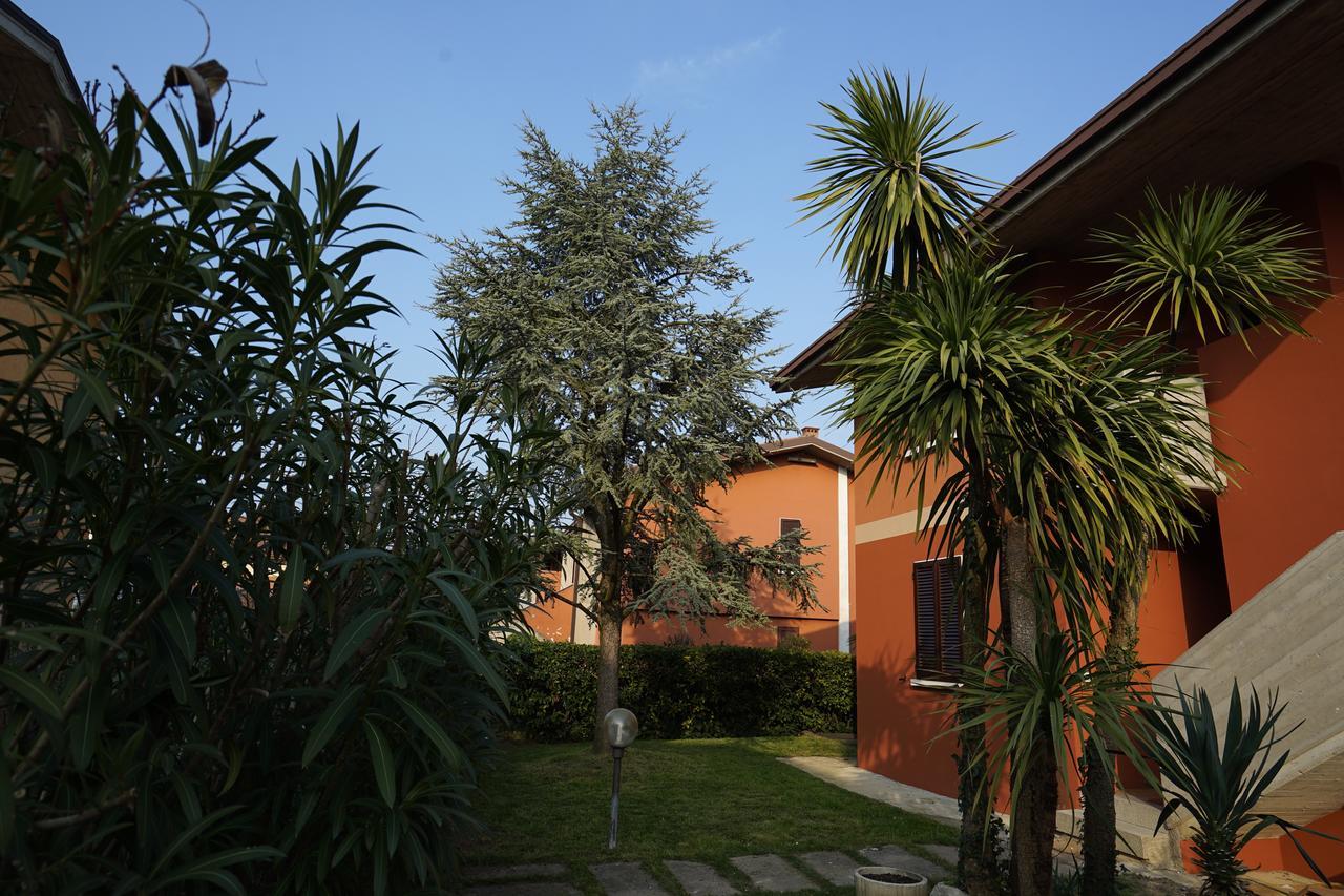 La Casa Di Rivo Hotel Desenzano del Garda Eksteriør billede