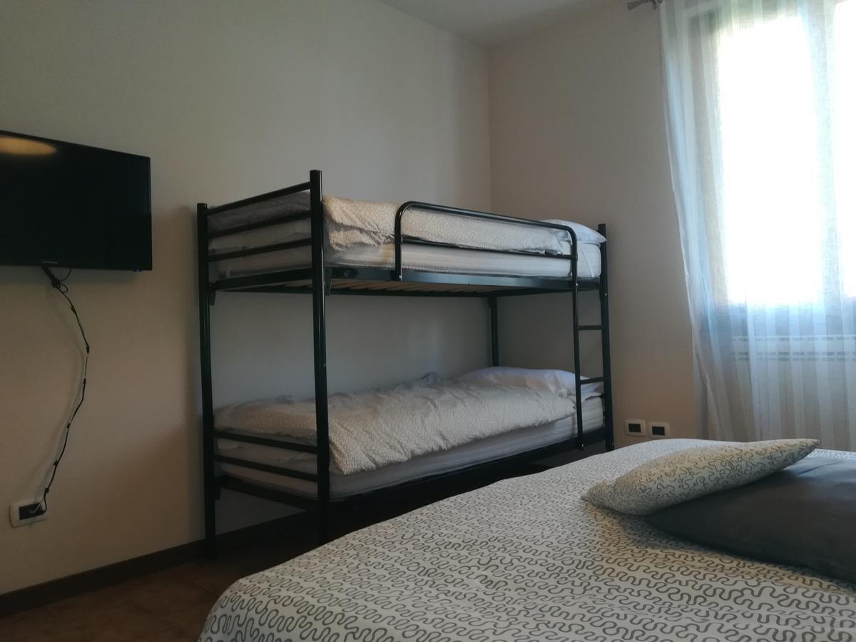 La Casa Di Rivo Hotel Desenzano del Garda Eksteriør billede