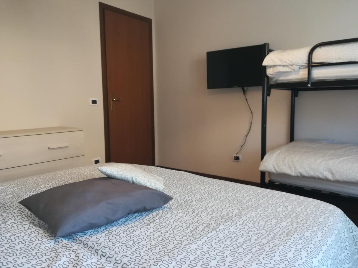 La Casa Di Rivo Hotel Desenzano del Garda Eksteriør billede